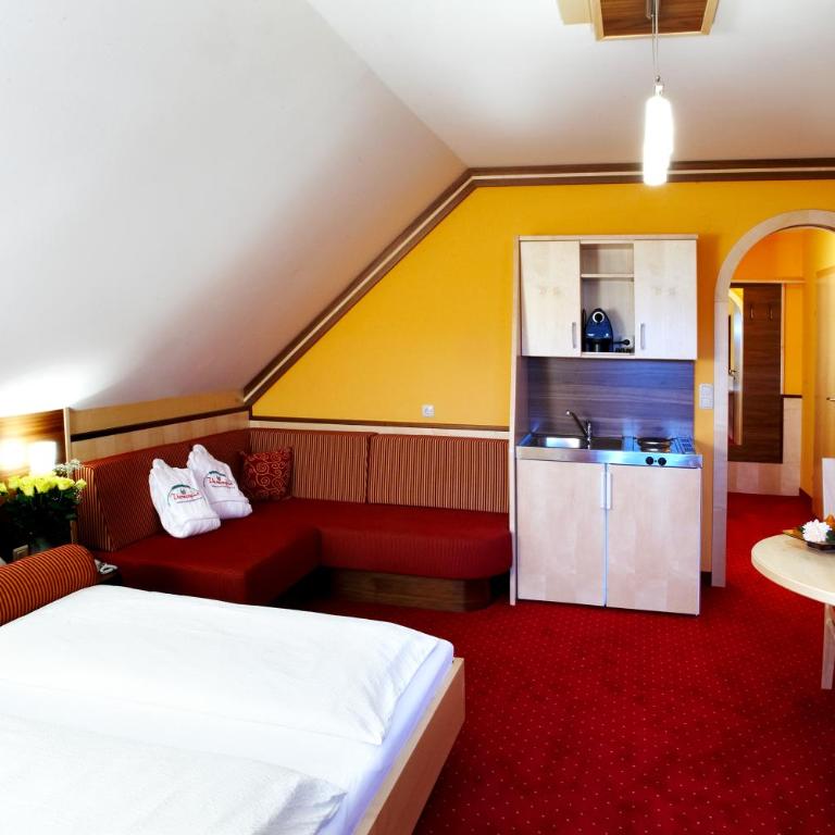 Hotel Garni Thermenglück - Apartment mit 2 Schlafzimmern und Balkon - 1