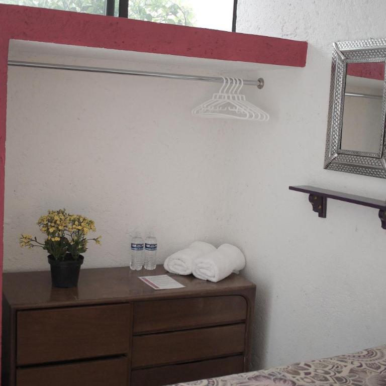 Colibrí B&B - Standard Double Room with Shared Bathroom - 7
