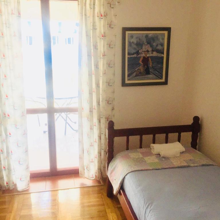 Guest House Vila Eli - Jednokrevetna Soba sa Zajedničkim Kupatilom i Pogledom na More - 1