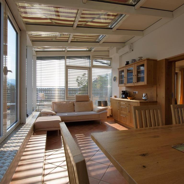 Ferienwohnungen Gritzner - Apartment mit Terrasse und Wintergarten - 1