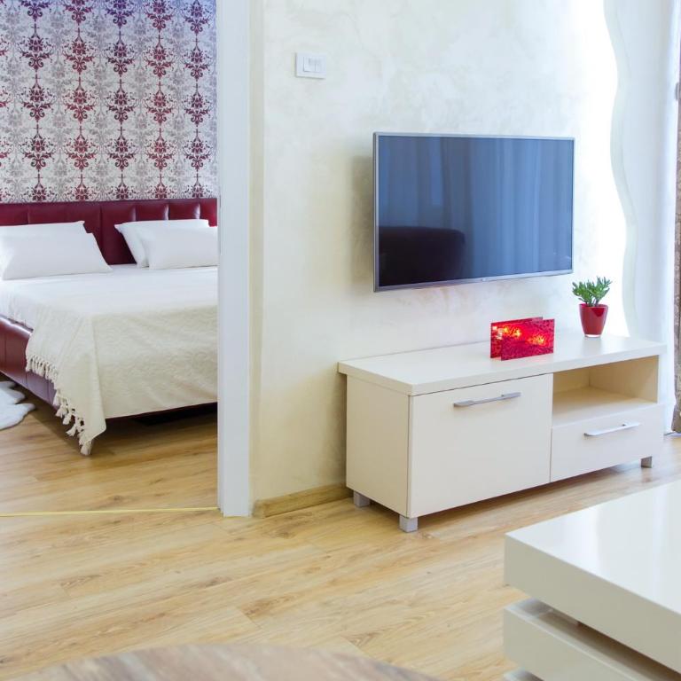 Apartman Boska Lux - Apartment - 8