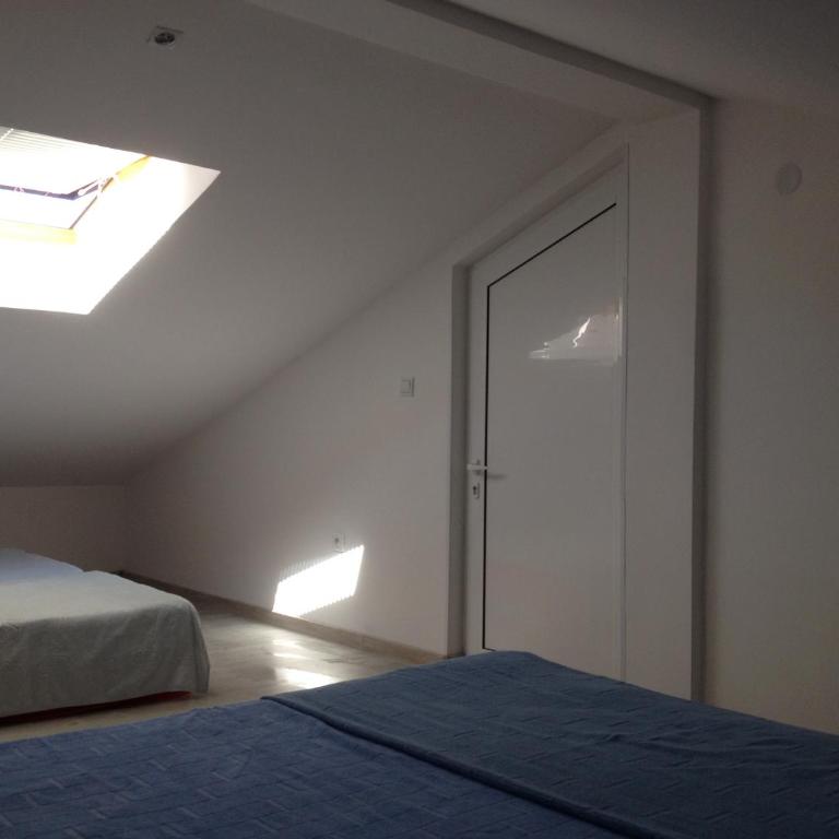 Apartment SM - One-Bedroom Apartment with Terrace and Sea View - Attic - 9