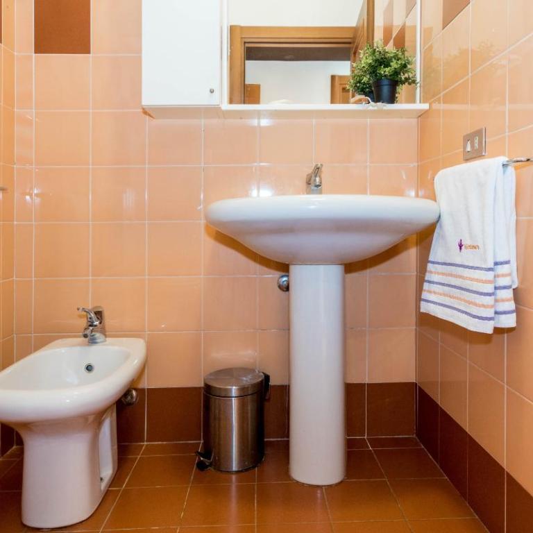 JOIVY Mazzini Brera - One-Bedroom Apartment - 13