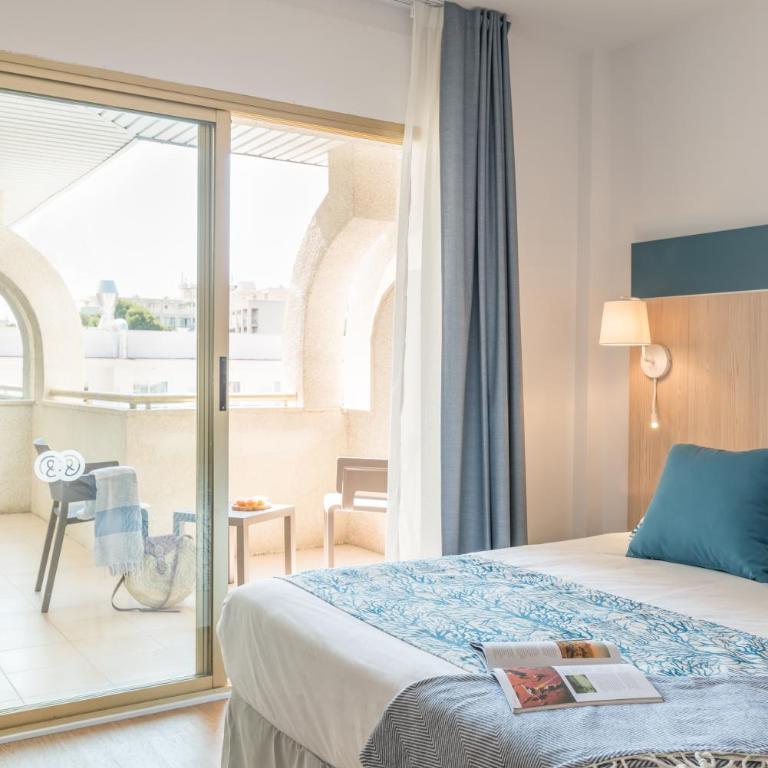 Hotel Salou Beach Family Rentalmar - Habitación Doble con cama supletoria (3 adultos) - 11
