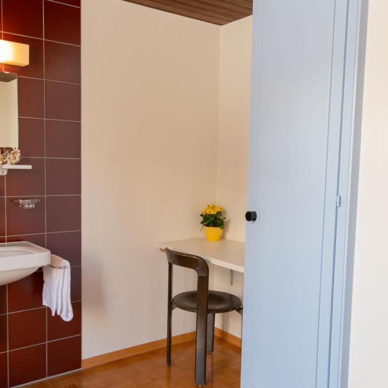 Sportchalet Mürren - Einzelzimmer mit Gemeinschaftsbad - 3