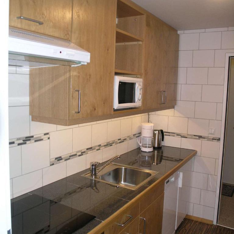 Pension Edelweiss Top21 - Familiensuite mit Balkon - 9