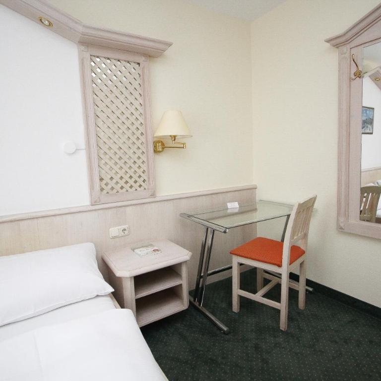 Hotel Leopold - Standard Doppelzimmer - 3
