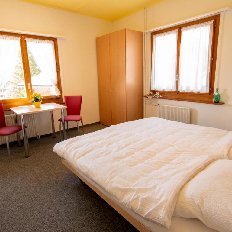 Sportchalet Mürren - Zweibettzimmer mit eigenem Bad - 3