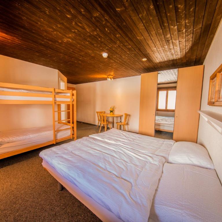 Sportchalet Mürren - Vierbettzimmer mit eigenem Bad - 5