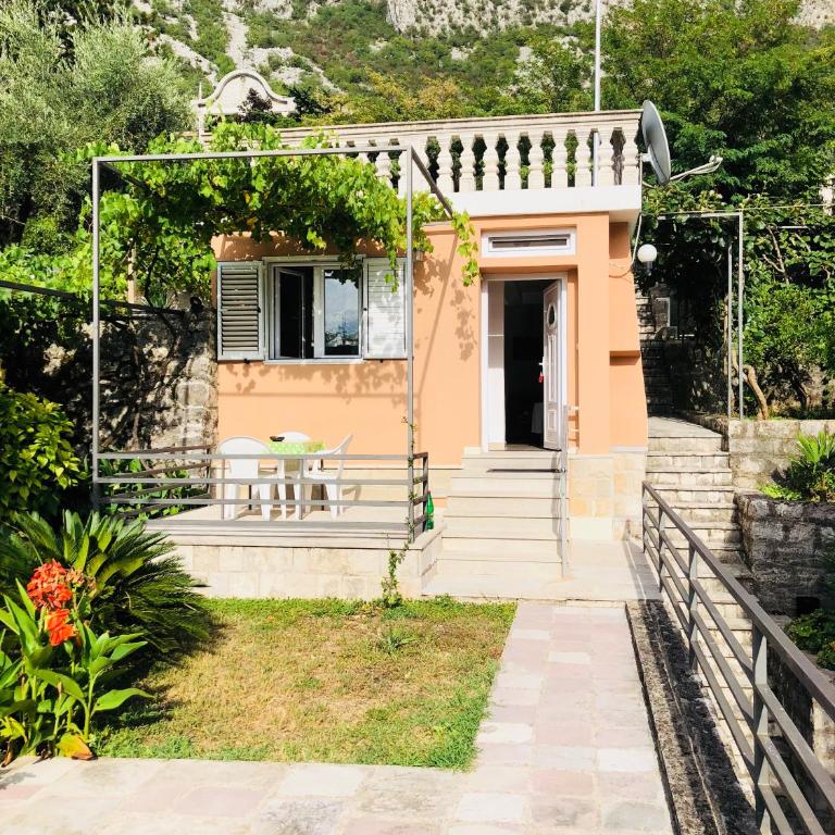 Studio Apartment Todorovic - Studio Apartment with Sea View - 8