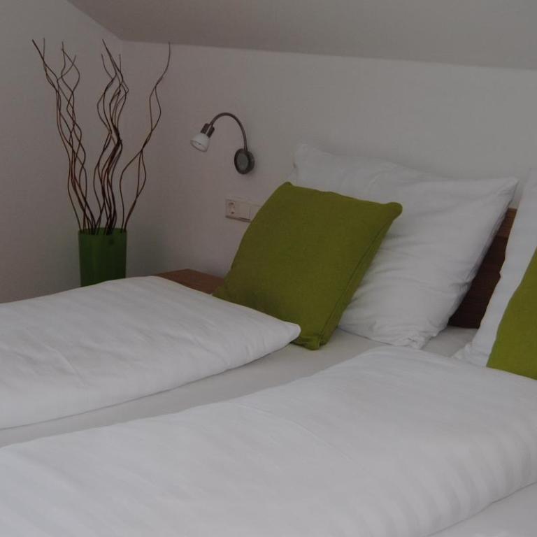 Weingut Schlafgut Genussgut Lorenz - Superior Double Room - 6