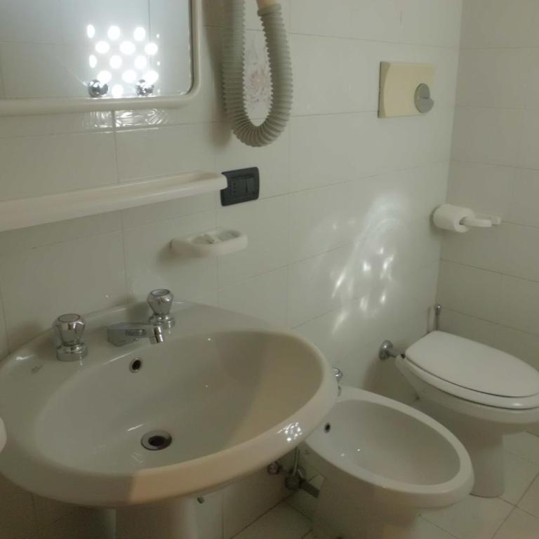Hotel Paolina - Economy Double Room - 6