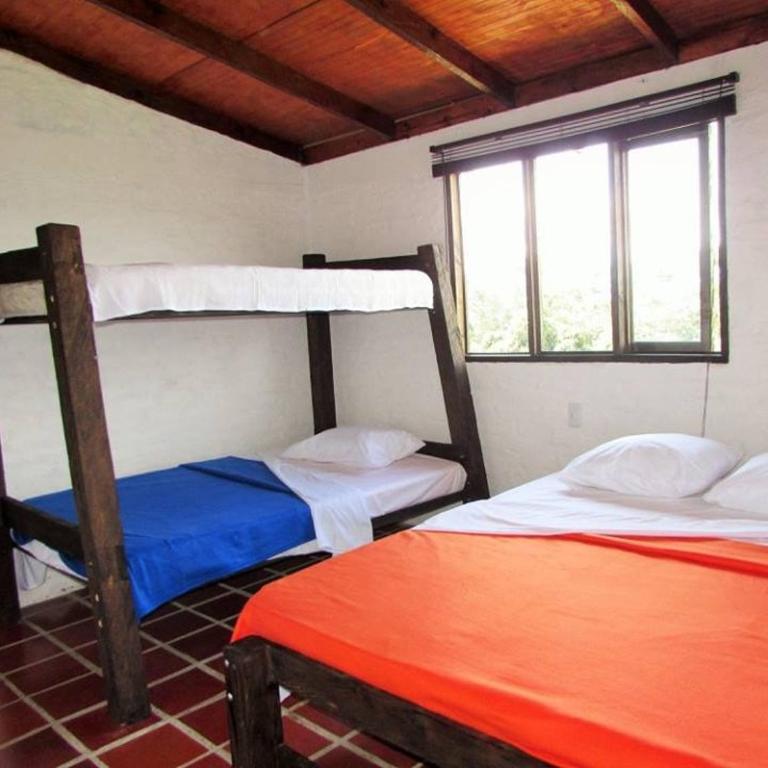 Mirador de Calima - Family Room - 3