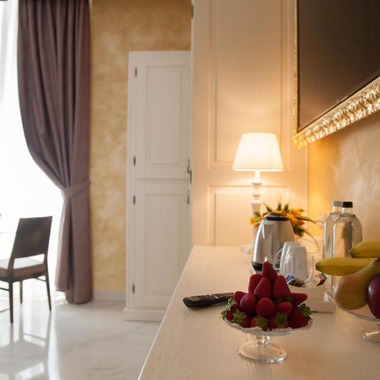 Maison Tritone - Deluxe Triple Room - 4