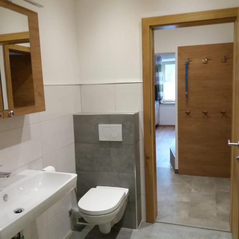 Haus Schennach - Apartment mit 1 Schlafzimmer - 9