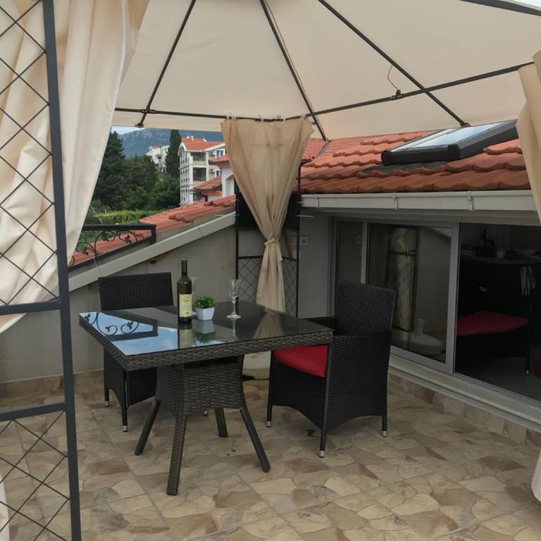 Apartment SM - One-Bedroom Apartment with Terrace and Sea View - Attic - 5