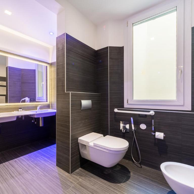 Hotel Metropolitan - Camera Familiare Executive - 5