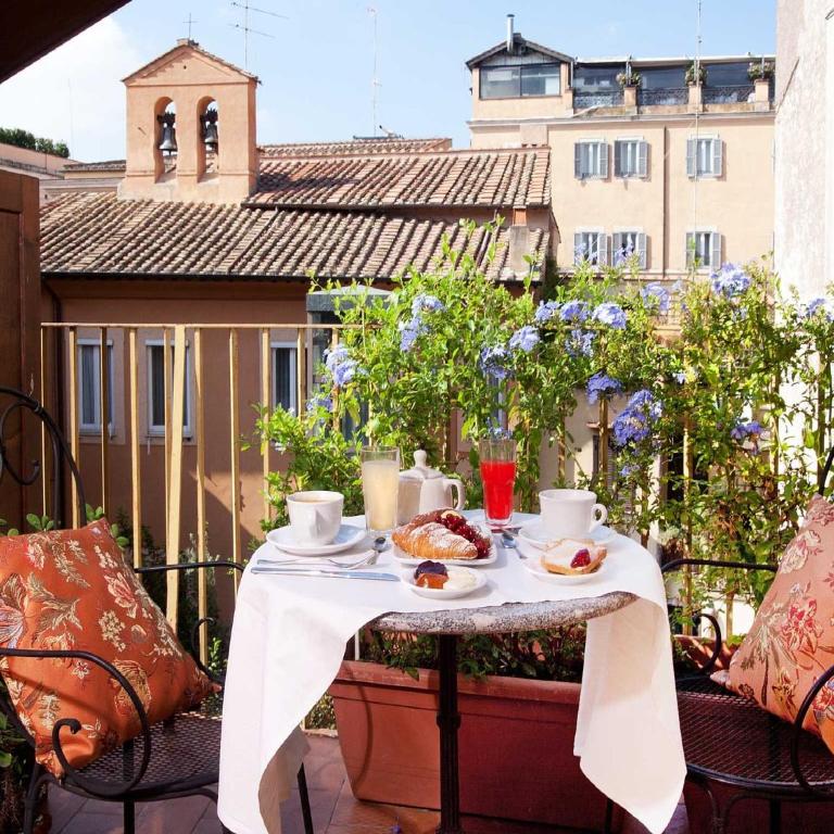 Pantheon Inn - Double Room - 8