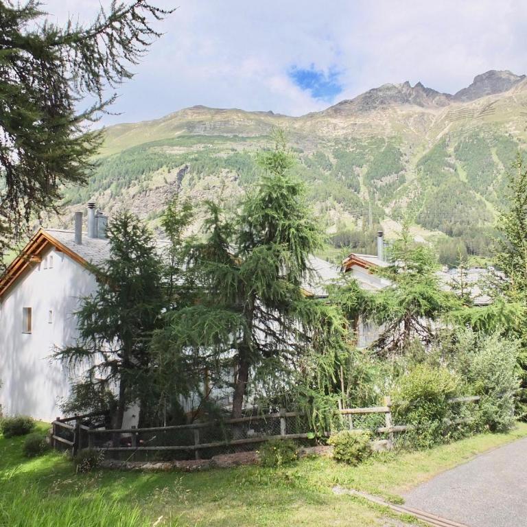 Sur Staziun 10 - Apartment mit Blick auf die Berge - 2