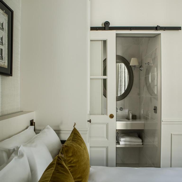 Charles V - Chambre Double - 13