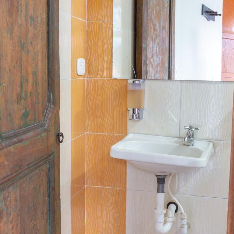 Hostal El Caminante - Habitación Doble con baño privado - 1