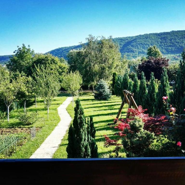 Green Oasis - Vacation Home - 9