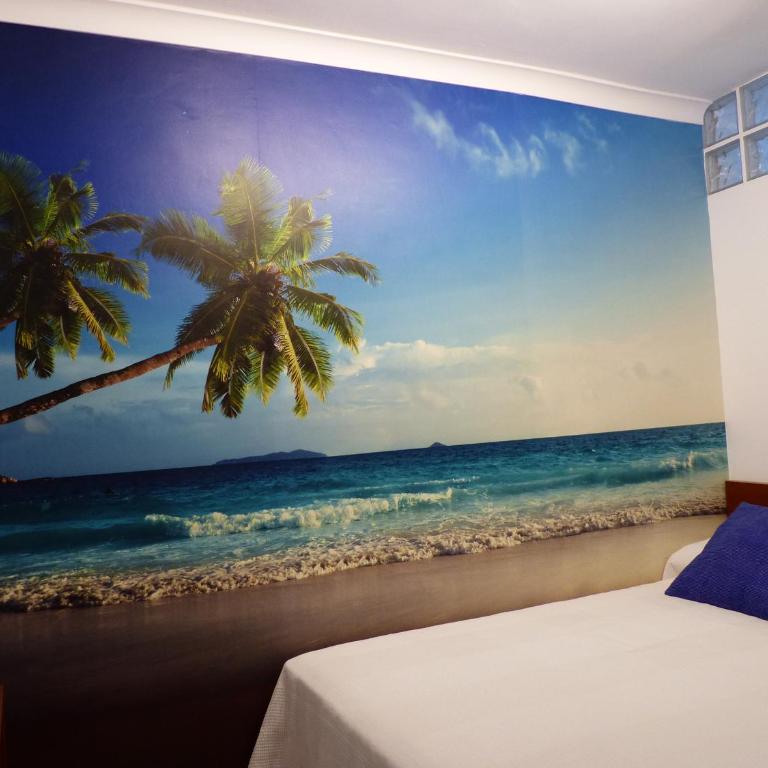 Apartment, 2 bedrooms, on the beach, with pool, sea views and garden - Two-Bedroom Apartment - 26