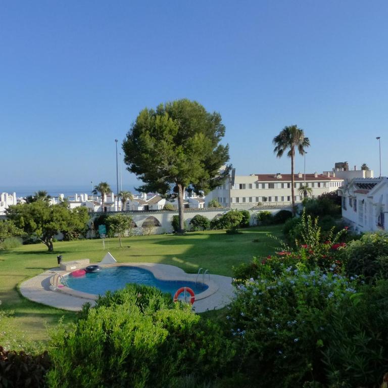 Apartment, 2 bedrooms, on the beach, with pool, sea views and garden - Two-Bedroom Apartment - 20