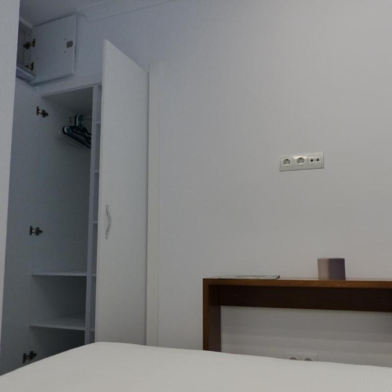 Apartment, 2 bedrooms, on the beach, with pool, sea views and garden - Two-Bedroom Apartment - 48