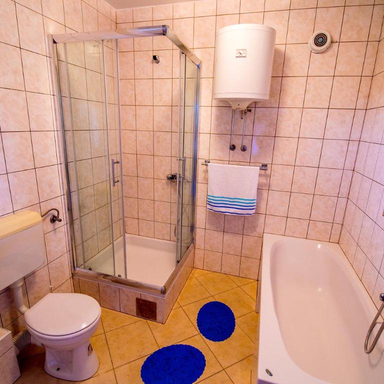 Apartman Katarina - Suite sa Bračnim Krevetom (King-size) i Balkonom - 11