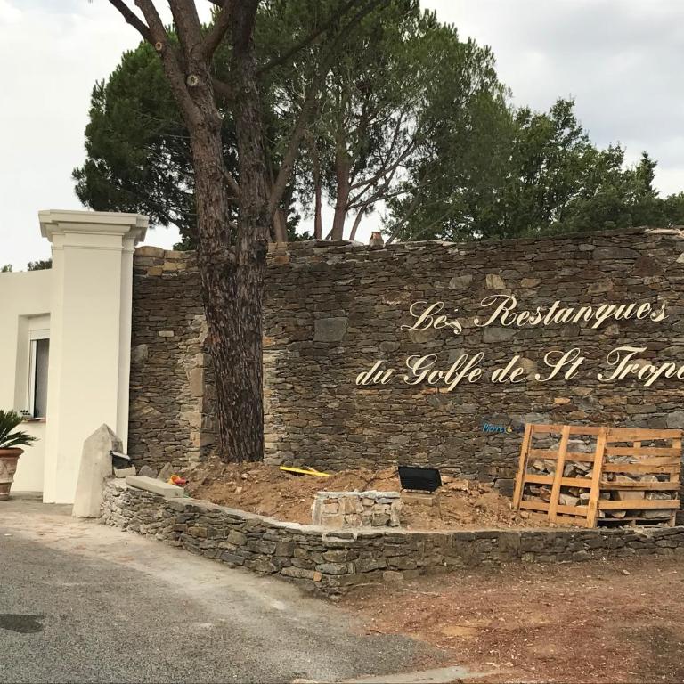 LES RESTANQUES DE SAINT-TROPEZ - Appartement - 23