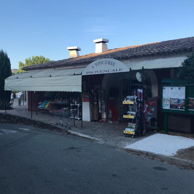 LES RESTANQUES DE SAINT-TROPEZ - Appartement - 20