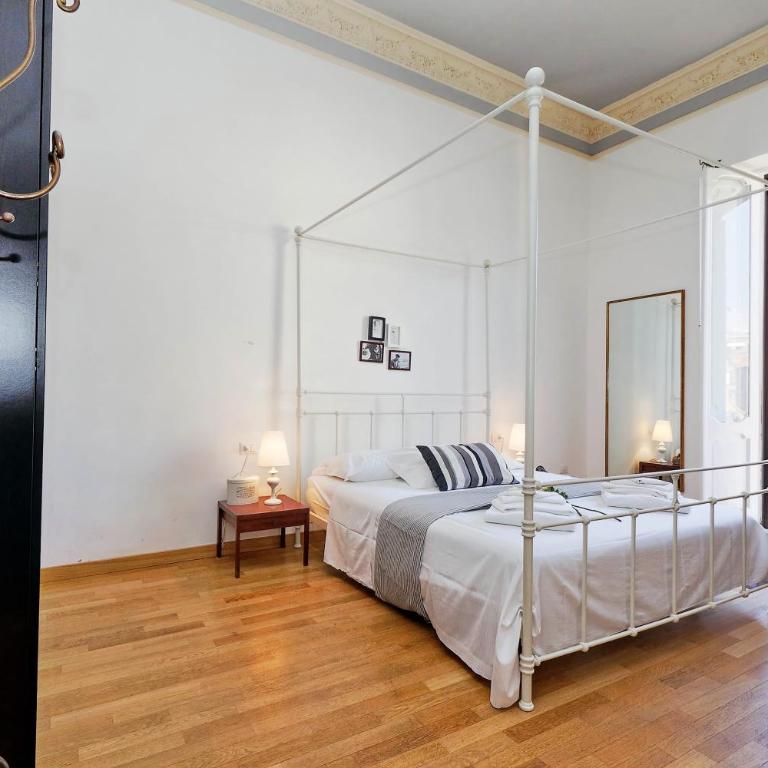 Spagna Penthouse - Apartment - 25