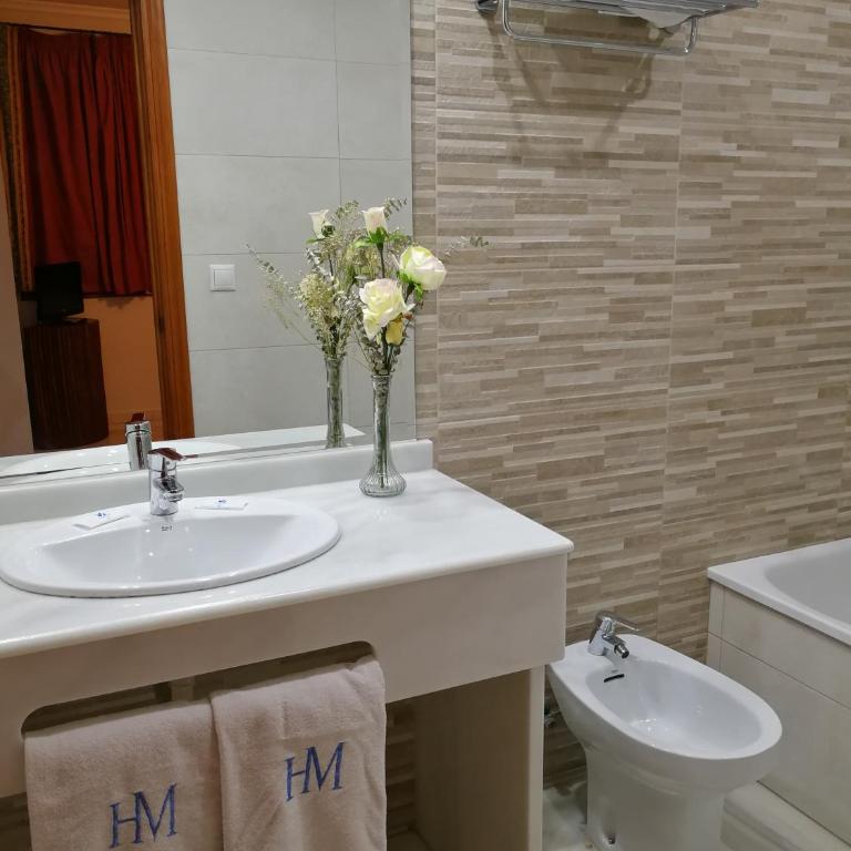 Hotel Maestre - Habitación Triple - 2