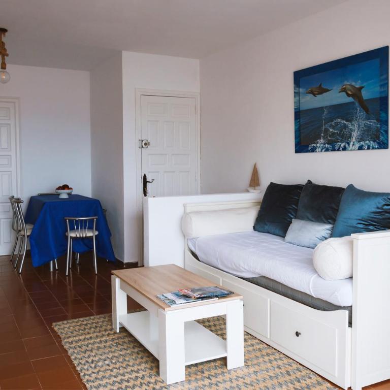 Coco Apt renovated and with seaview - Apartamento - 25