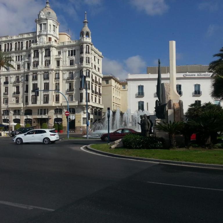 Apartamento-estudio Corazón de Alicante - Apartment - 22