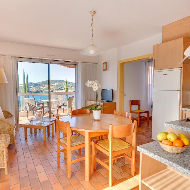 Village Club Les Mas de L'Esterel - Appartement Standard avec Vue sur la Mer - 5