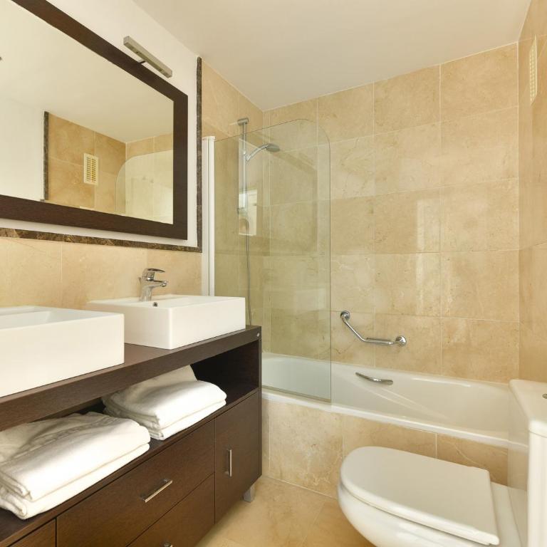 Olée Nerja Holiday Rentals by Fuerte Group - Apartment mit 2 Schlafzimmern und seitlichem Meerblick - 5