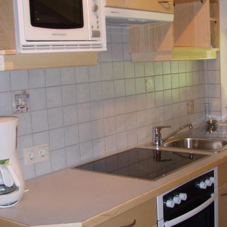 Gästehaus Lanzinger - Apartment mit Blick auf die Berge - 9