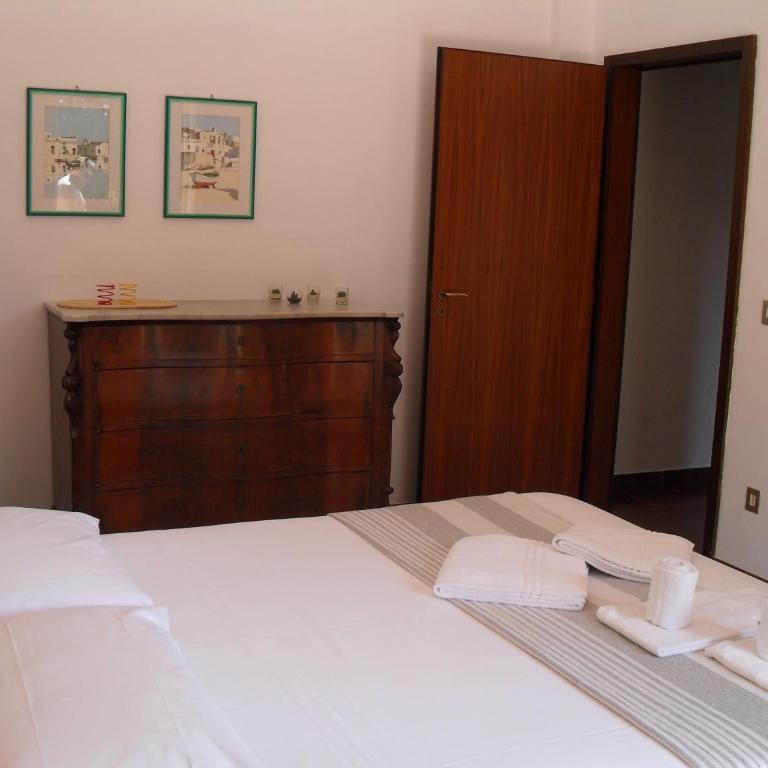 i gù books & rooms - Junior Suite con Vista Giardino - 14