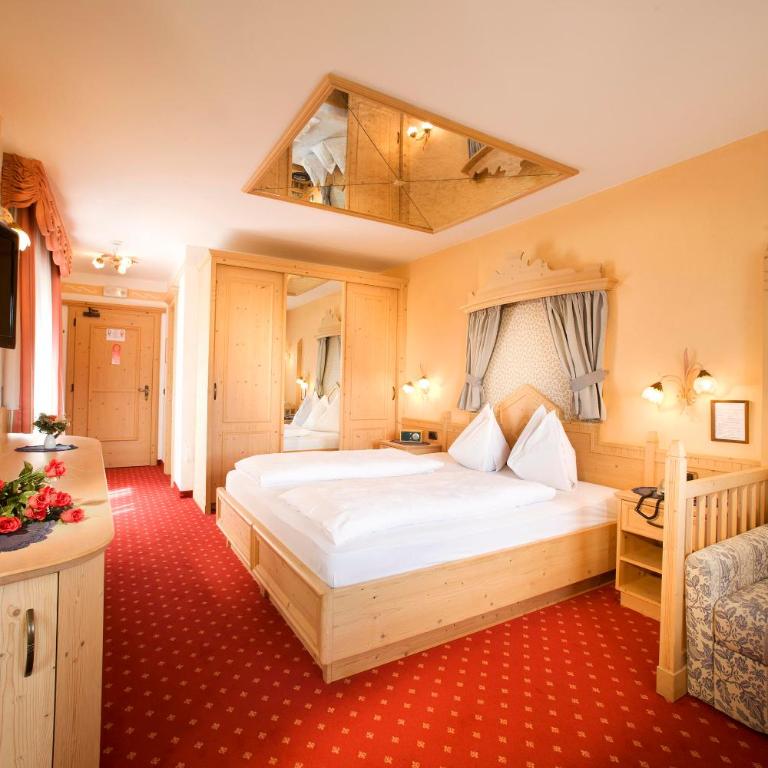 Granpanorama Hotel StephansHof - Deluxe Doppelzimmer mit Balkon und Bergblick - 1