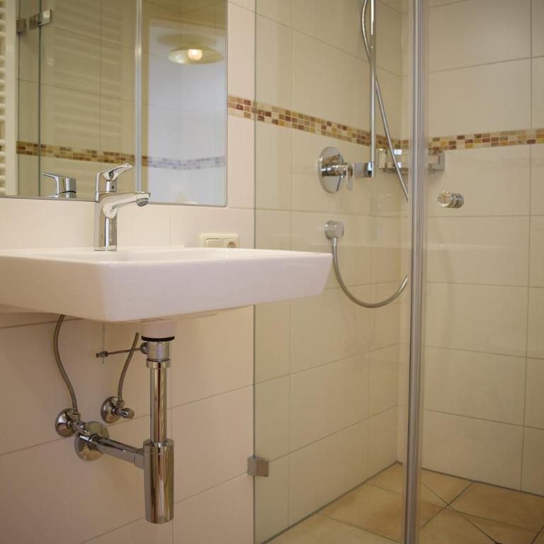 Haus Partale - Doppelzimmer - 12