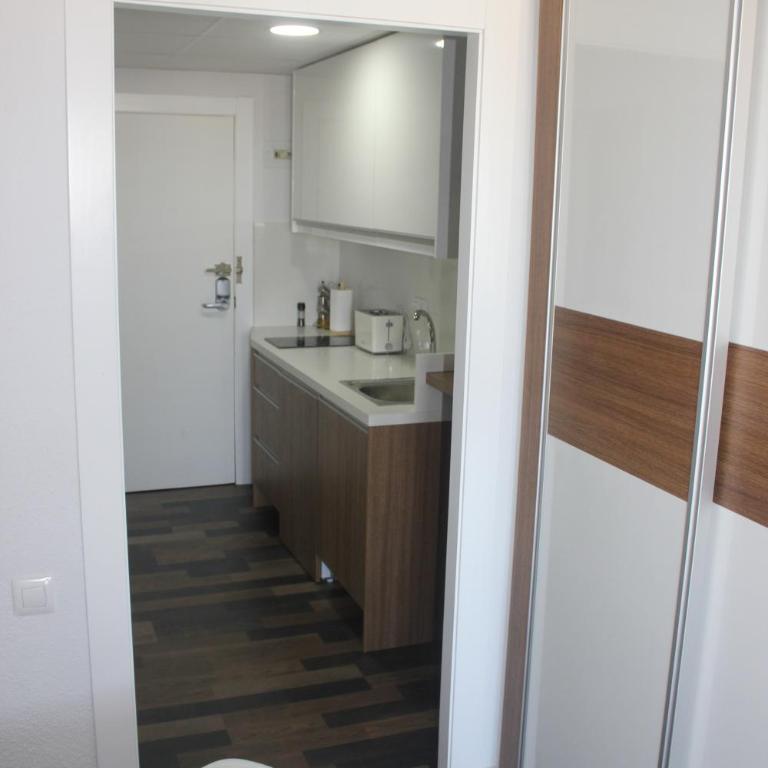 Lukentum Suites - Apartment with Mountain View - 16