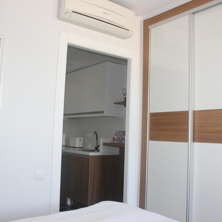 Lukentum Suites - Apartment with Mountain View - 17