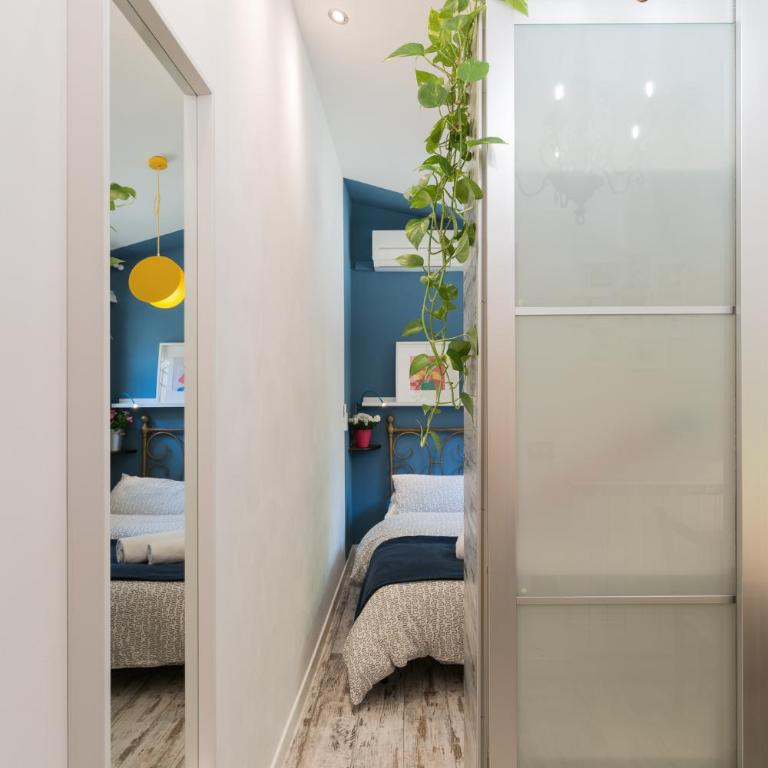 Palazzo Della Nave - One-Bedroom Apartment with Garden View - 6