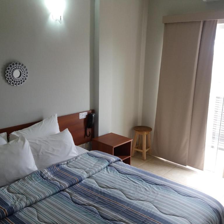 Madame Lynch Hotel Asuncion - Habitación Individual Deluxe con balcón - 3