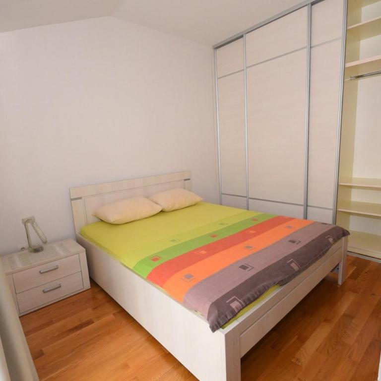 Apartmani Katarina - Deluxe Apartment - 2