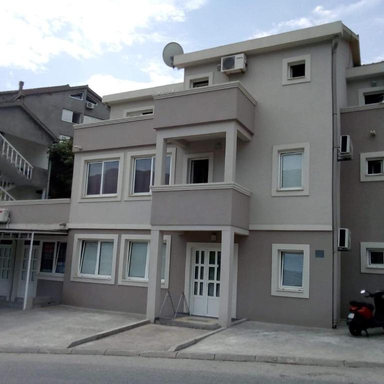 Tara Deluxe Apartment - Gradska Kuća sa 2 Spavaće Sobe - 1