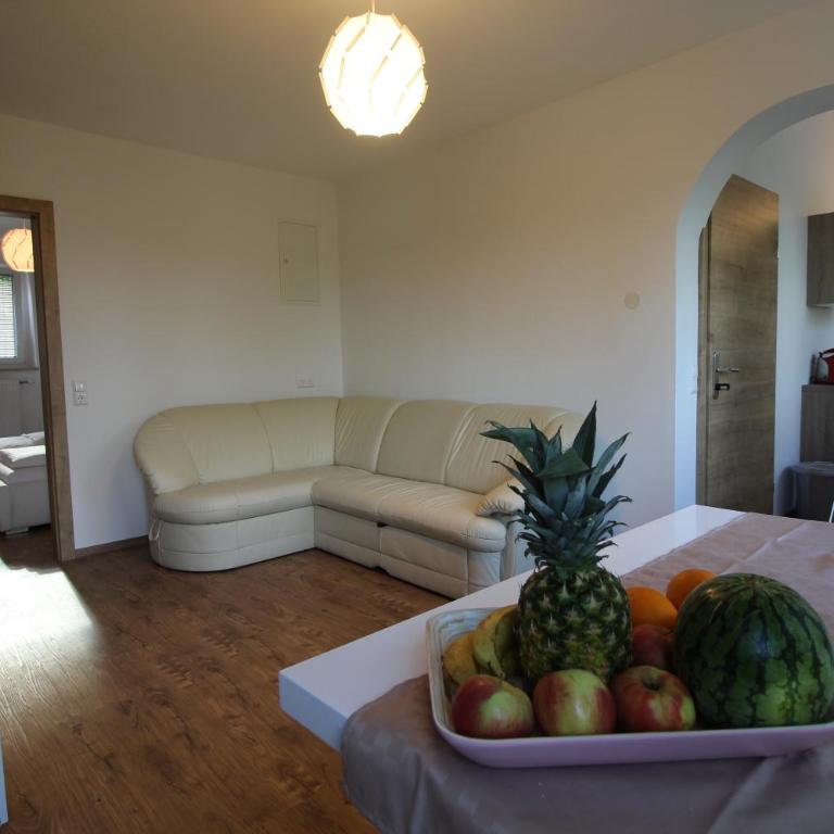 HeRo´s Home - Apartment 3 mit Gartenblick - 2