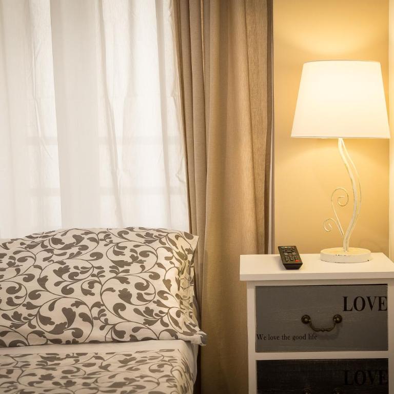 San Peter Angels - Twin Room with Private External Bathroom - 10